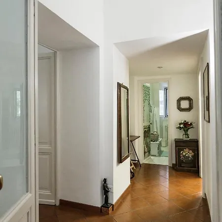 San Pietro Garden House Διαμέρισμα *